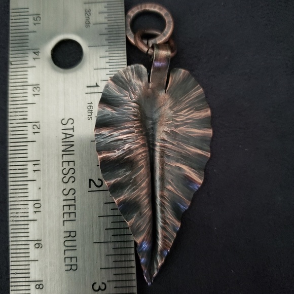 Solid Copper Handcrafted Leaf pendant. Boho - Picture 3 of 4